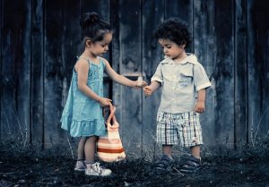 child-817369__340
